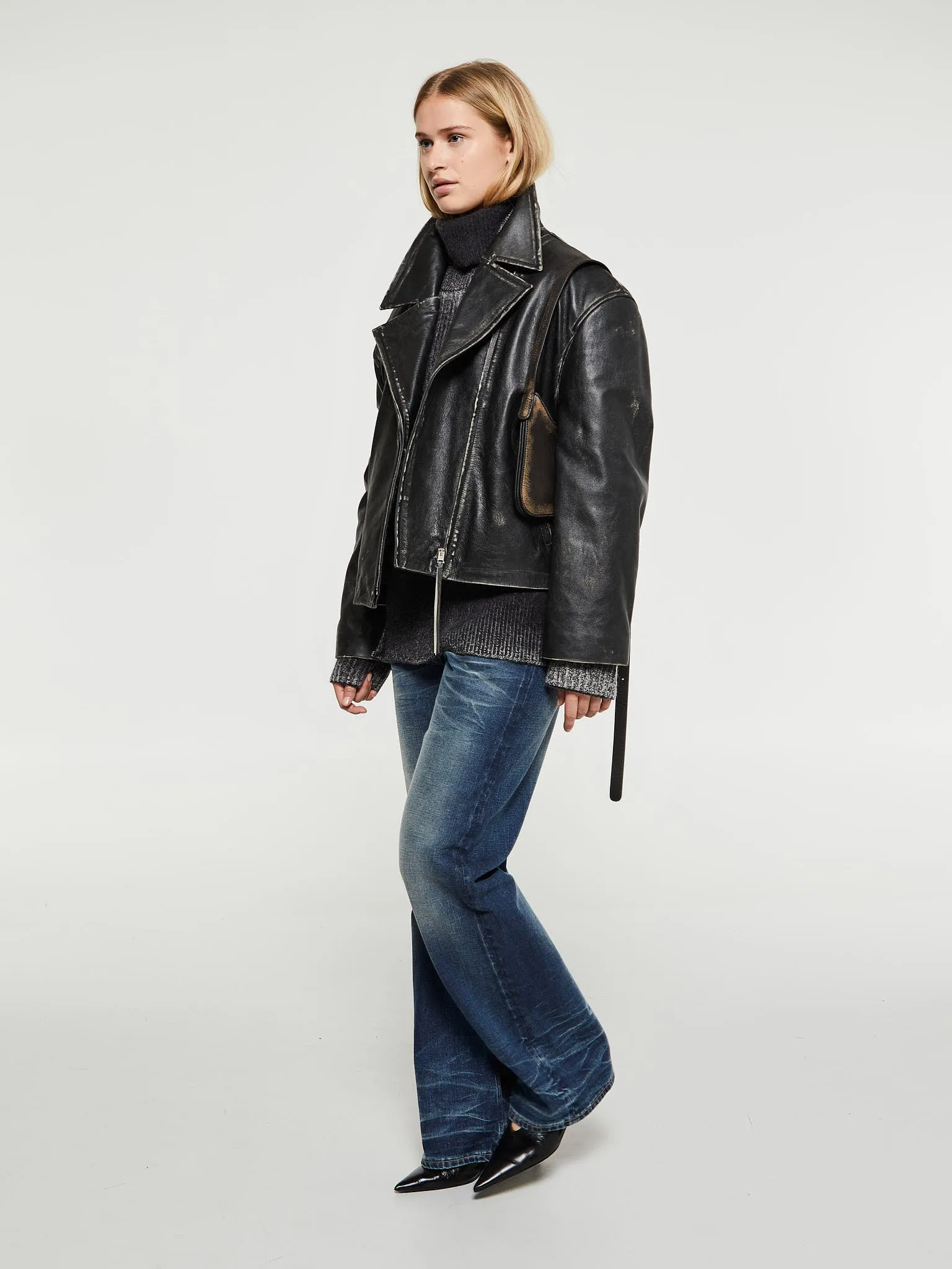 2021F Loose Fit Jeans in Broadway