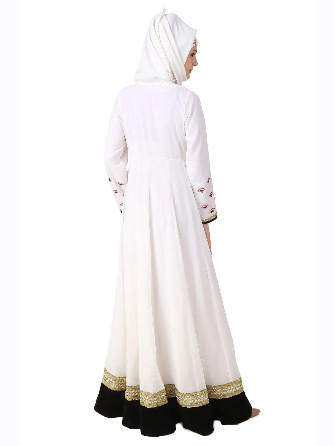 Ezzah White Georgette and Crepe Abaya