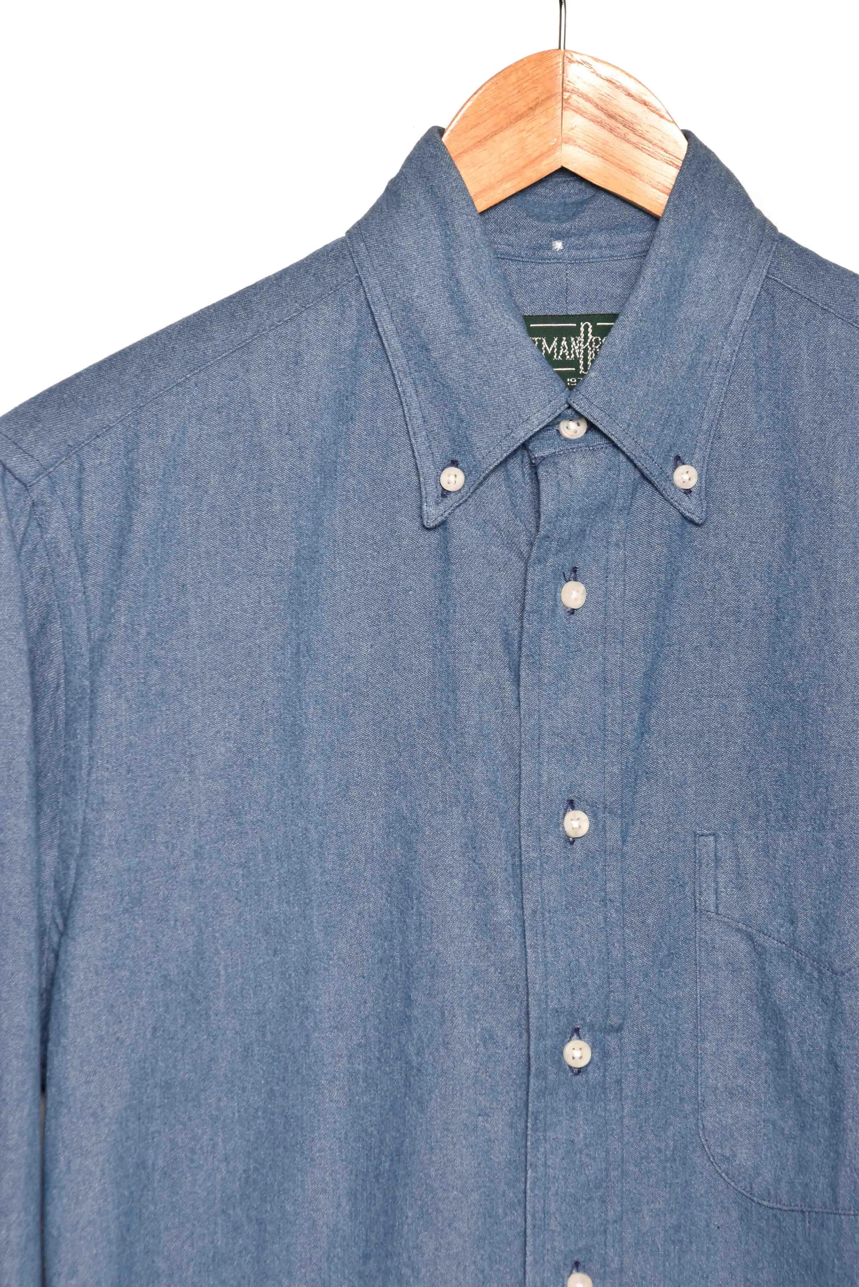 Certainly! Heres an optimized title with modifiers for the e-commerce product:

Vintage Gitman Brothers GV02 Premium Denim Jeans - Classic Style & Durable Comfort

This title highlights the brand, product line, and the key features that are likely to attract attention: vintage style, premium quality, classic design, and comfort.
