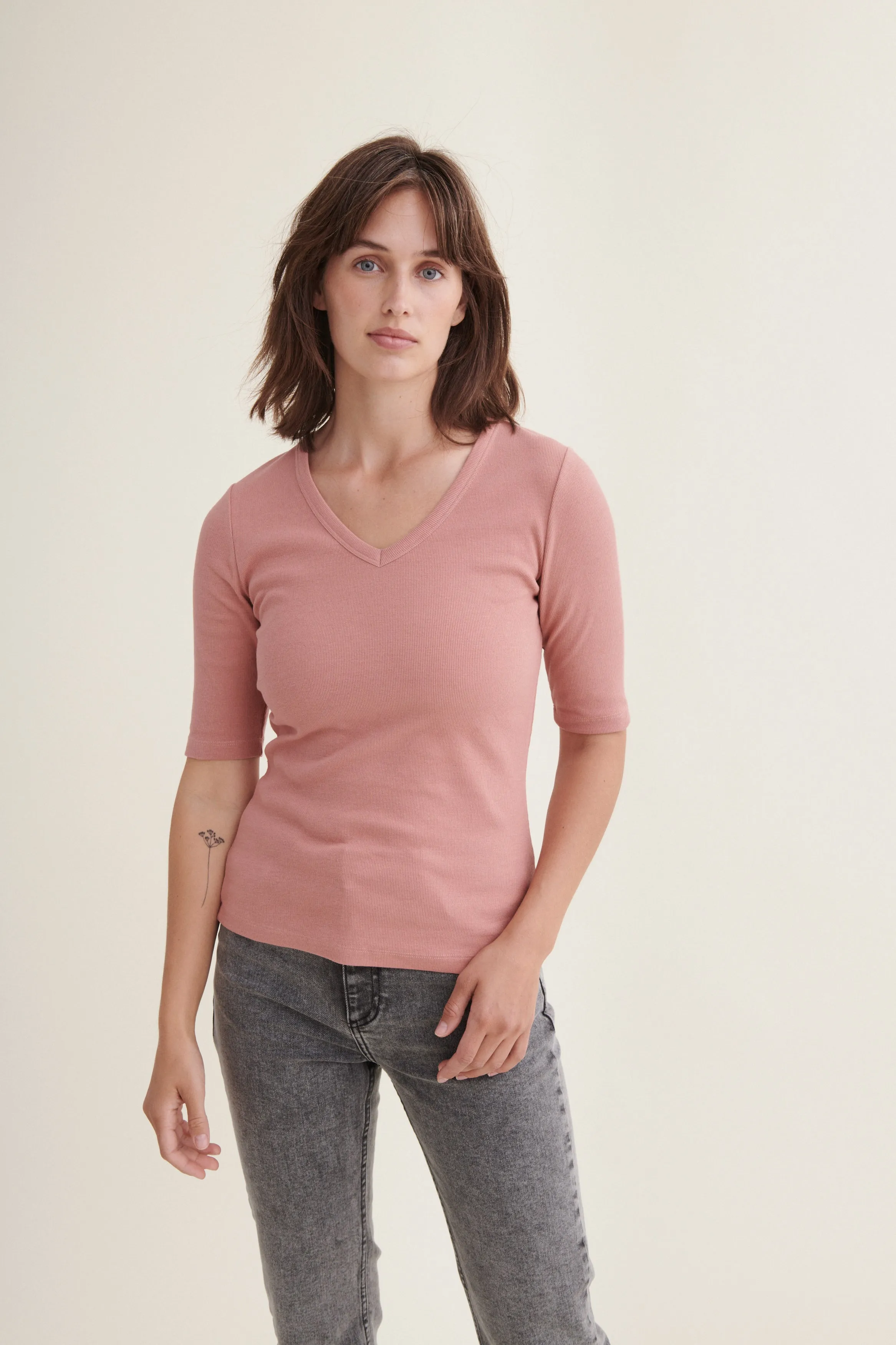 Ludmilla V-Neck - Old Rose