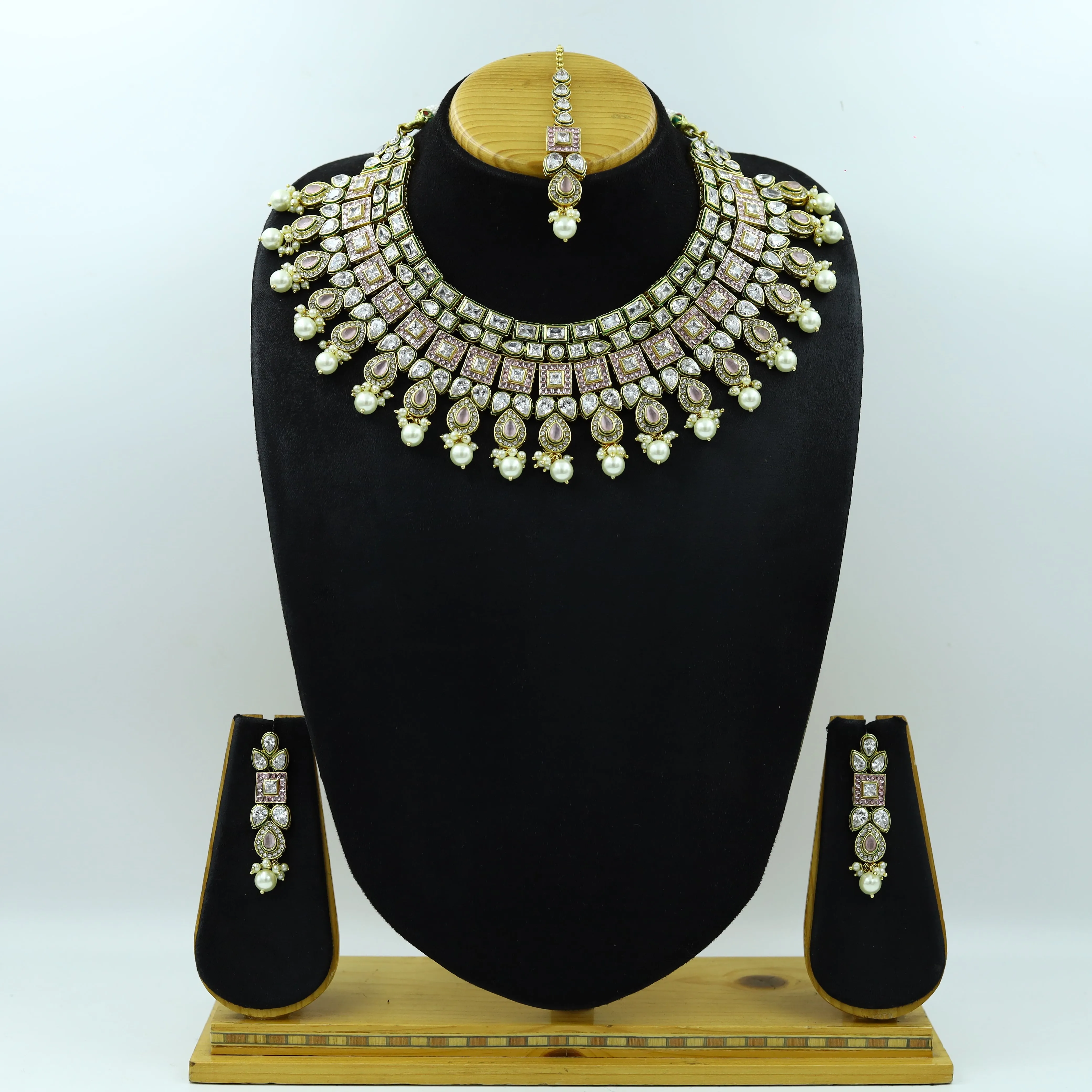 Polki Necklace Set 12555-9041
