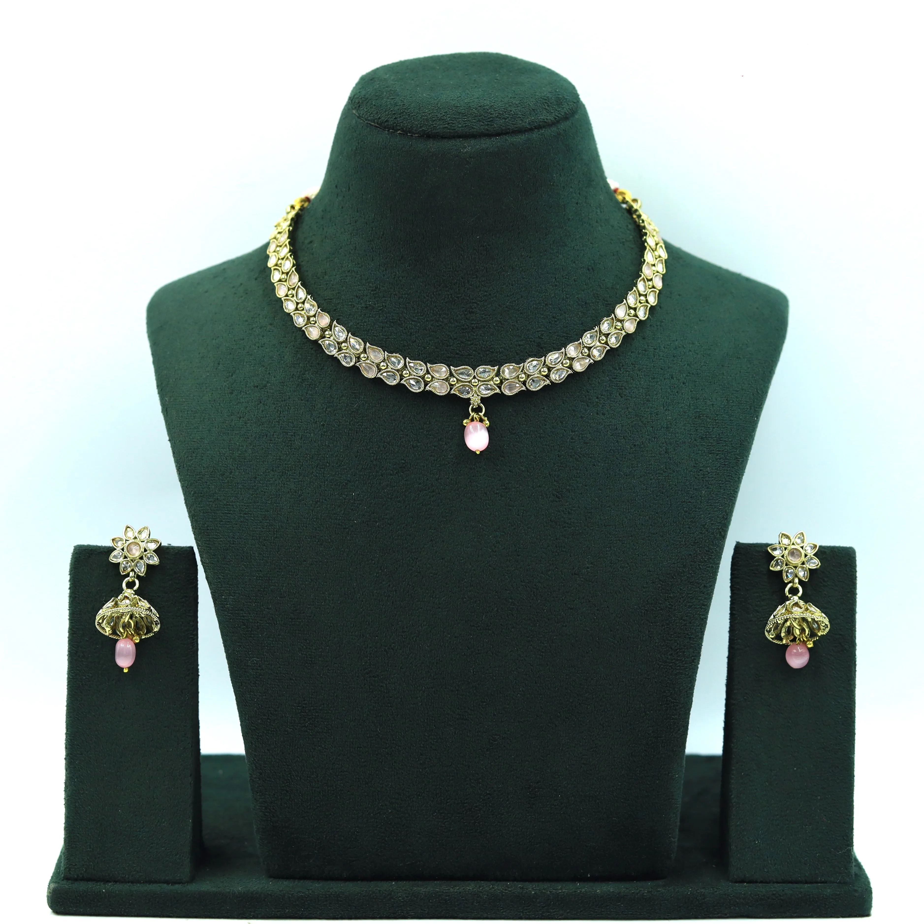 Round Neck Antique Necklace Set 3666-28
