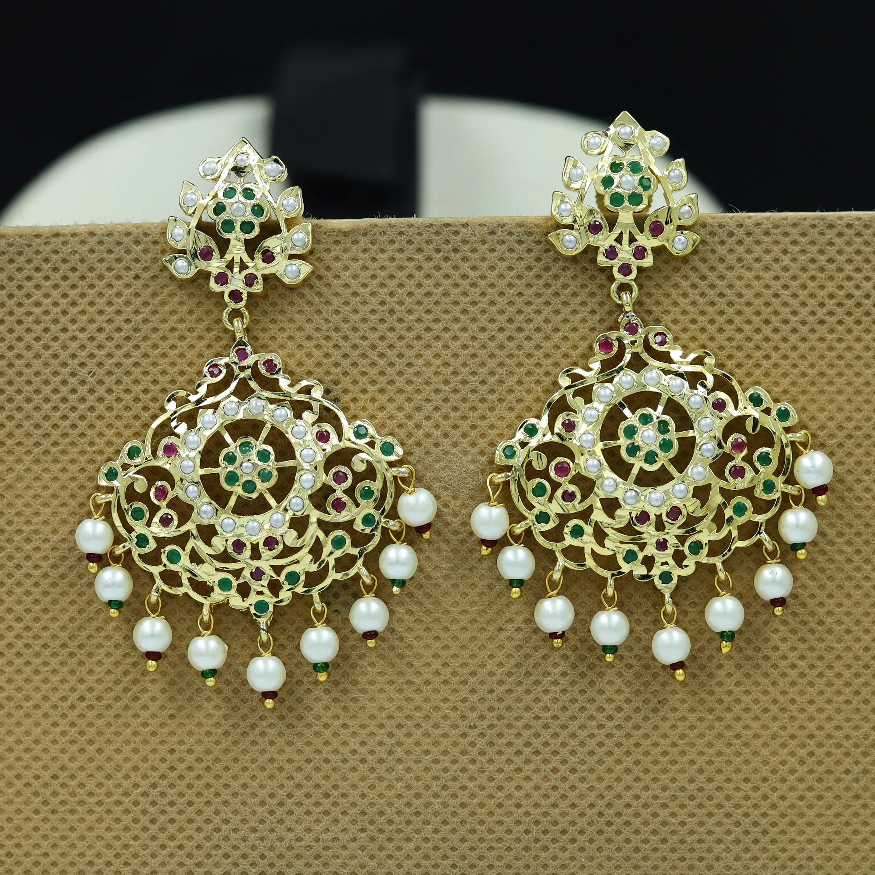 Round Neck Jadau Necklace Set 11544-65